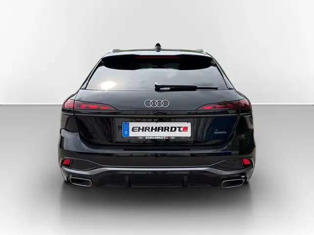 Audi A6 view 10