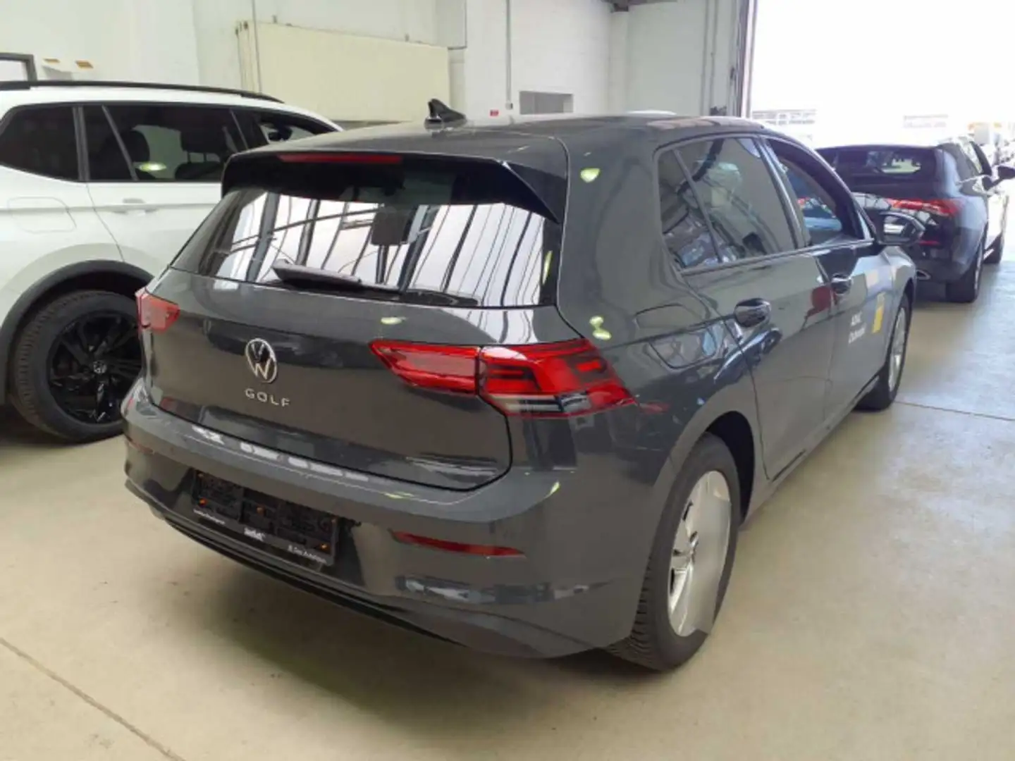 Volkswagen Golf Life 1.5 TSI OPF 96 kW 6-Gang / LED Plus/ N Grau - 2