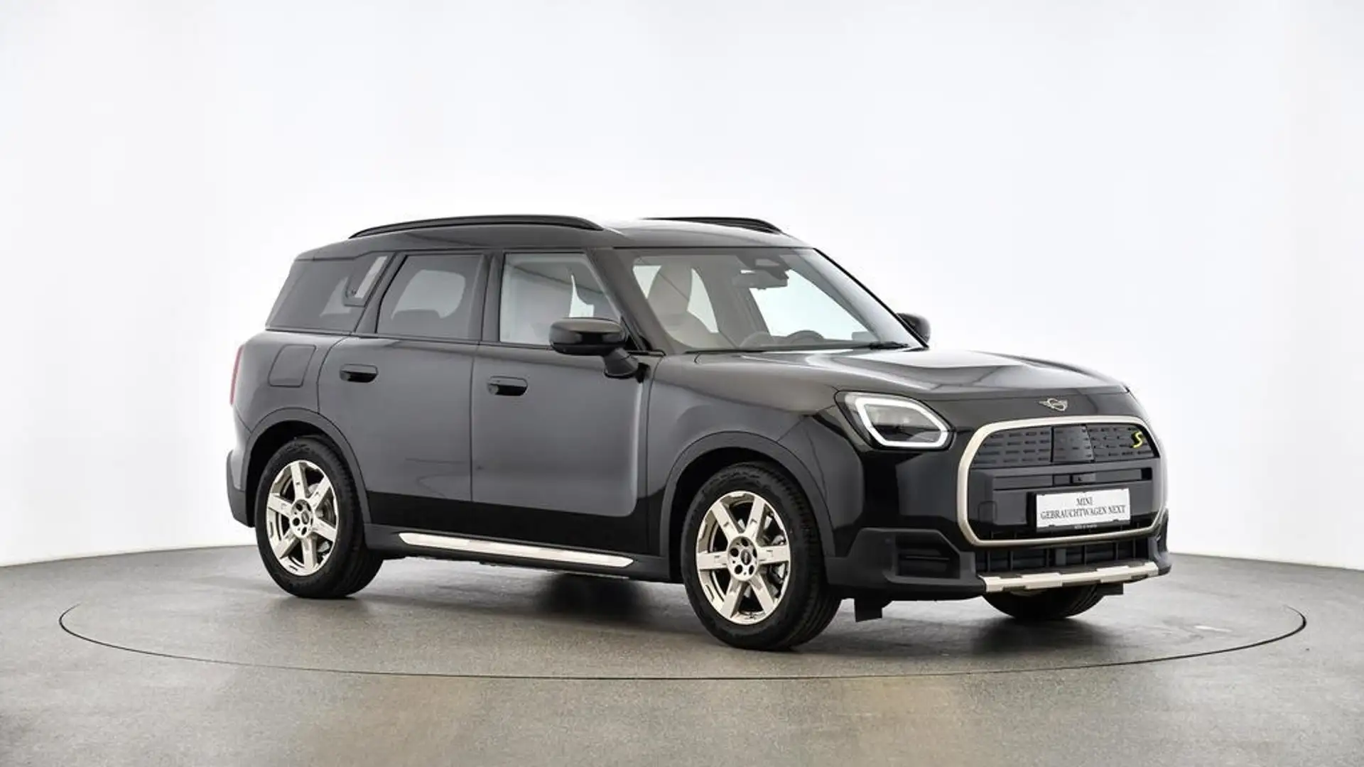 MINI Countryman SE All4 Schwarz - 1