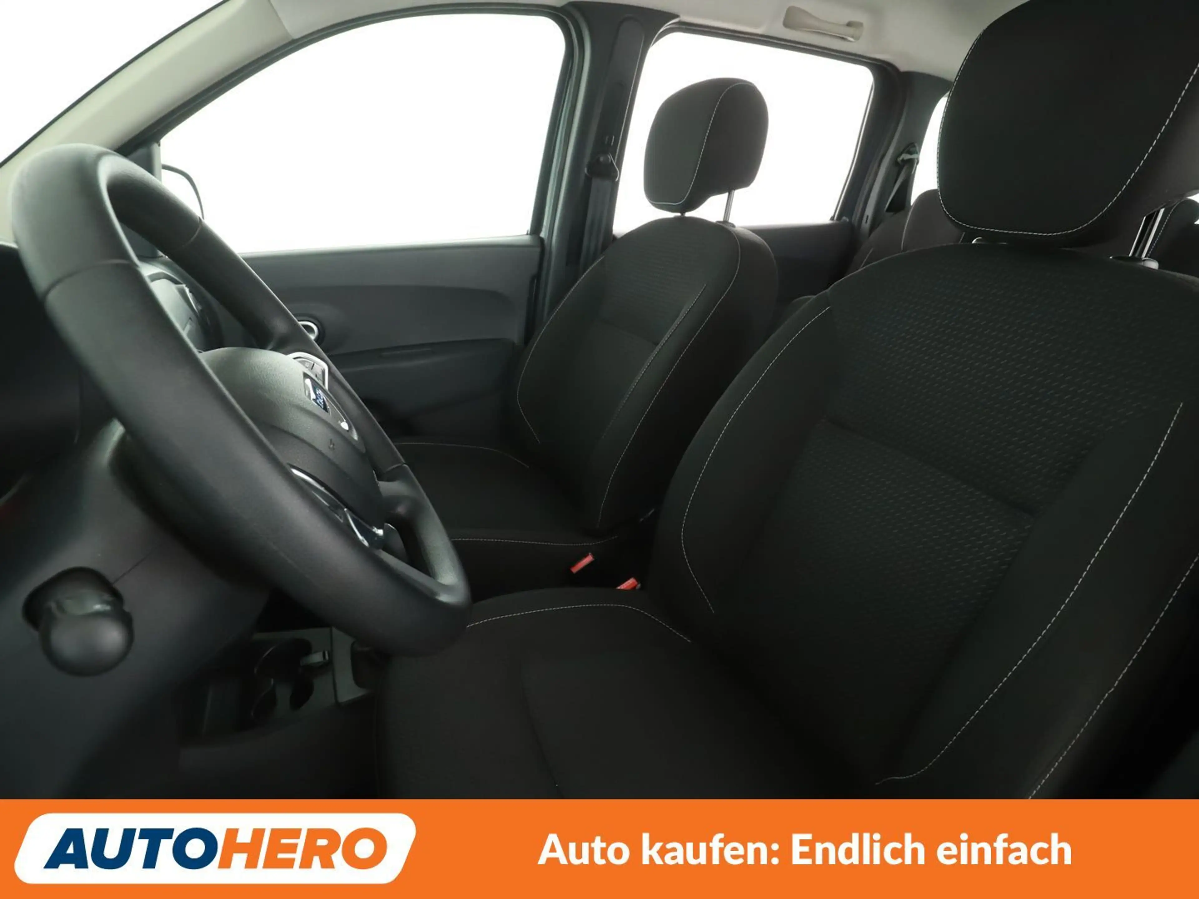 Dacia Lodgy 1.3 TCe Comfort *NAVI*PDC*TEMPO*SHZ*KLIMA* — photo 10