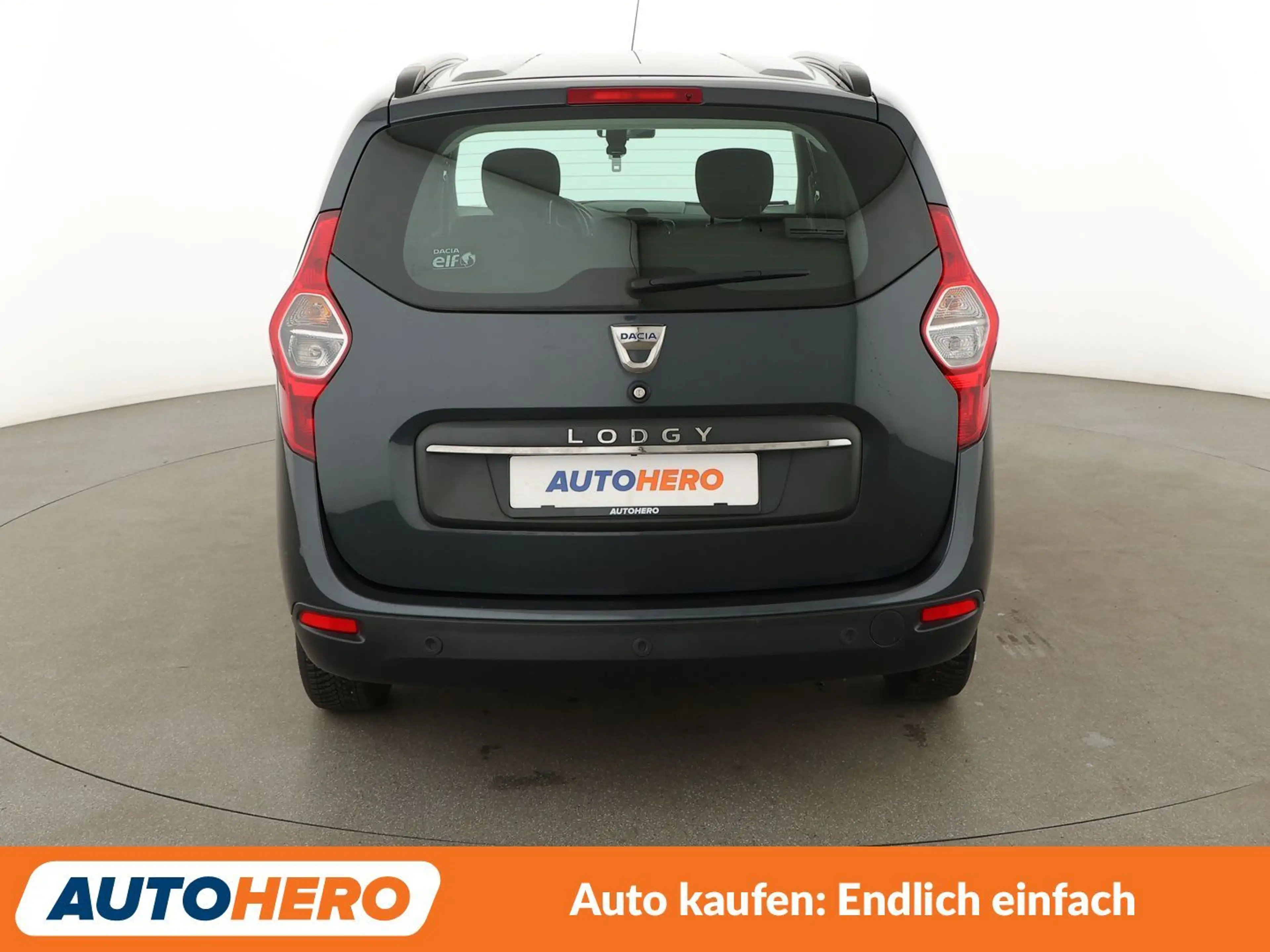 Dacia Lodgy 1.3 TCe Comfort *NAVI*PDC*TEMPO*SHZ*KLIMA* — photo 5