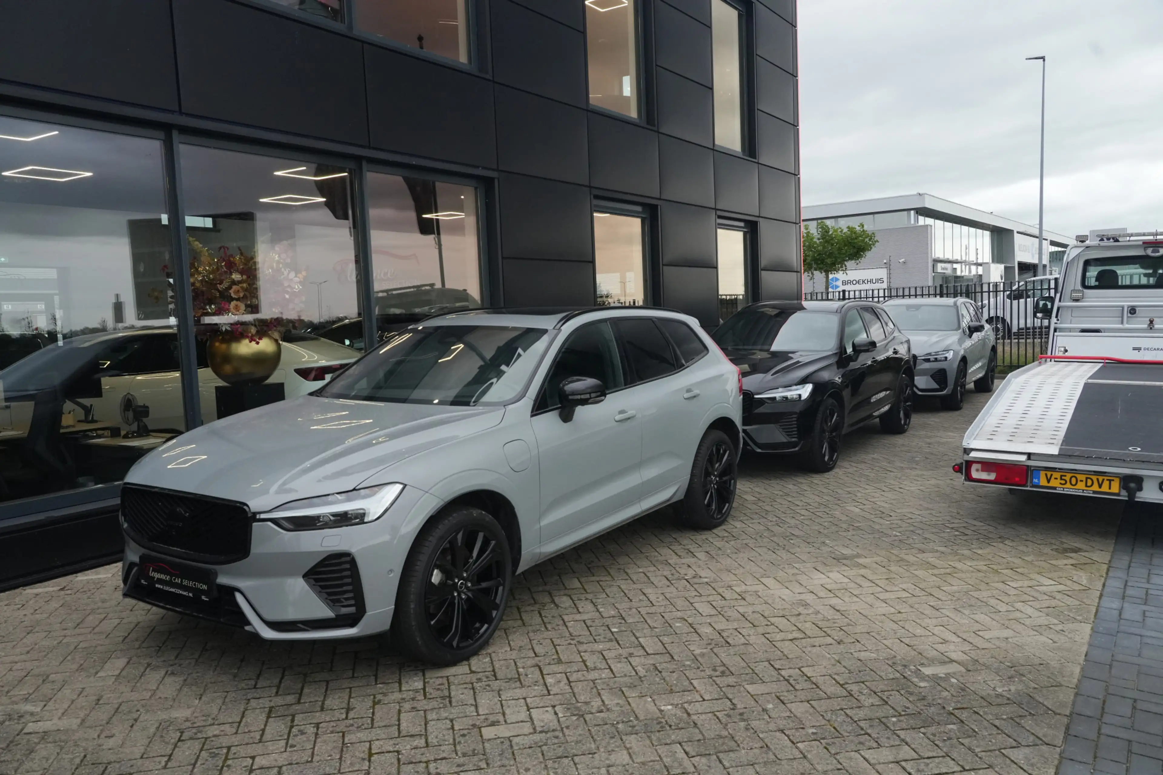 Volvo XC60 2.0 T8 FACELIFT Plug-in hybrid AWD Ultra Black Edi — photo 9