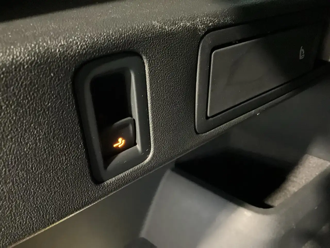 Volkswagen Tiguan Life+DSG+LED+LM18+P.Leder 19