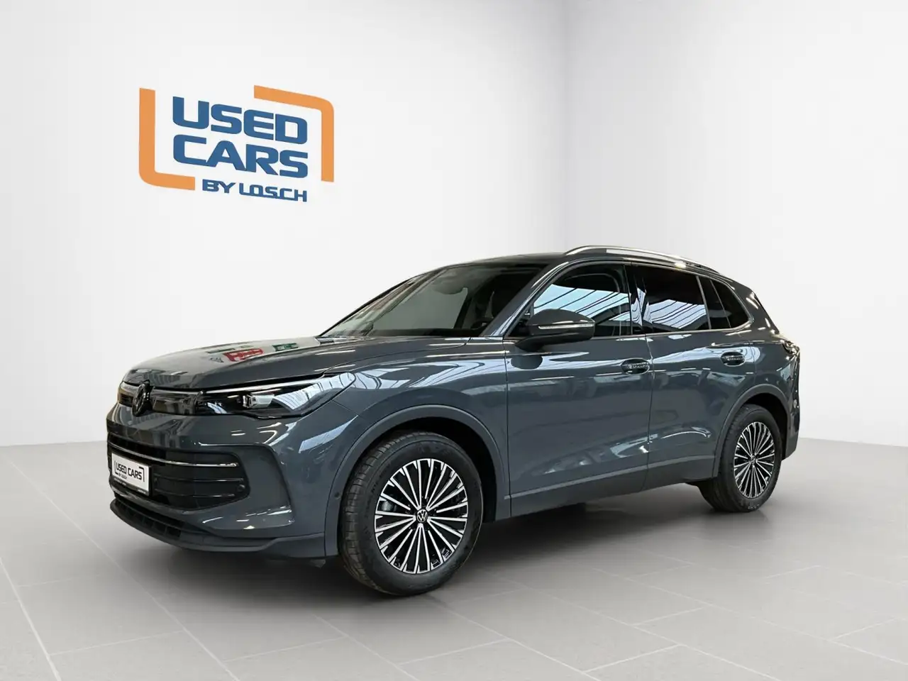 Volkswagen Tiguan Life+DSG+LED+LM18+P.Leder 4