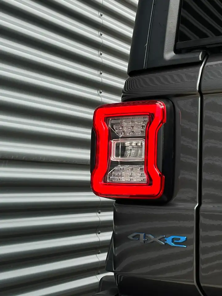 Jeep Wrangler 4xe 380 Rubicon Leder Navi 20" Brute 15.70, миниатюра 18