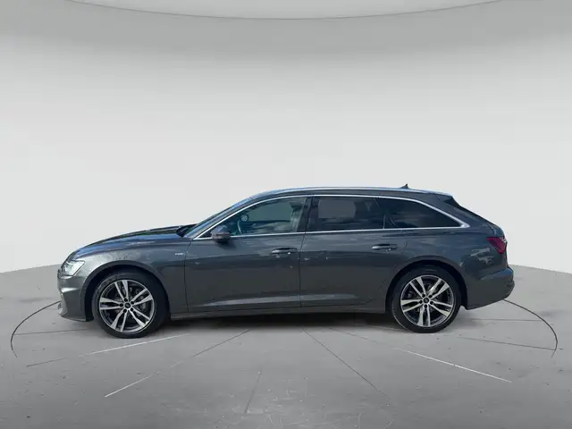 Audi A6 view 6
