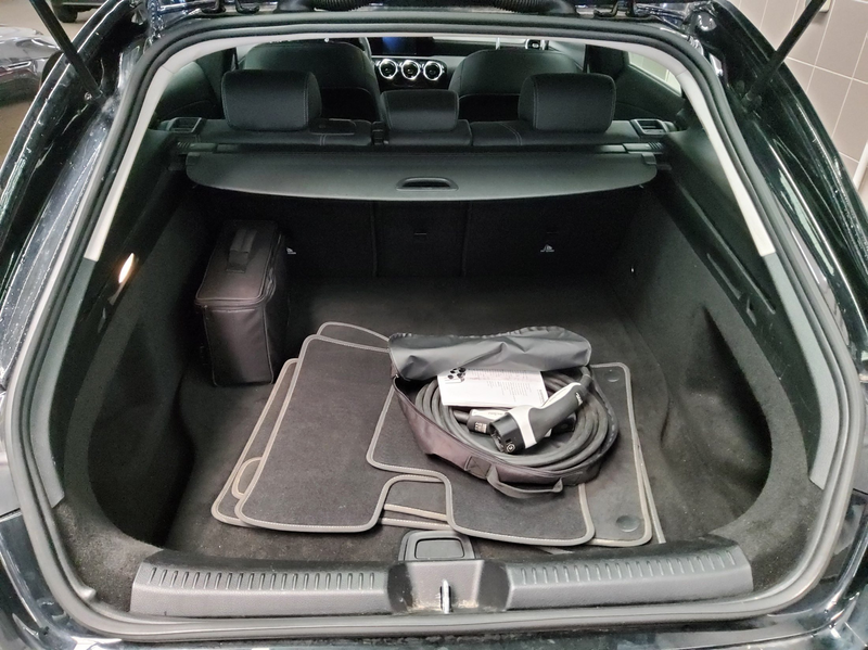 Mercedes-Benz CLA 250 Shooting Brake e T-Leder Navi LED MBUX — photo 13