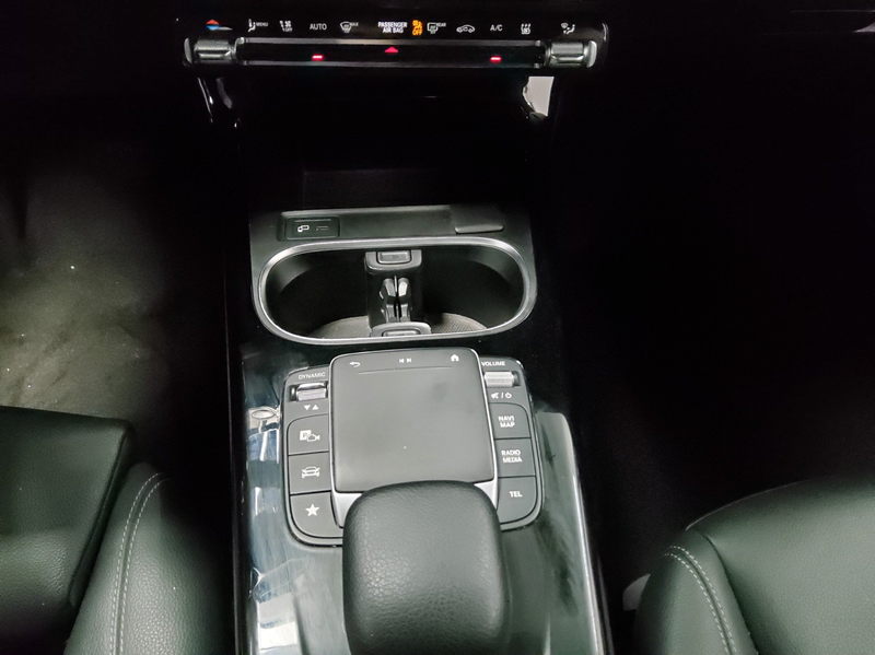 Mercedes-Benz CLA 250 Shooting Brake e T-Leder Navi LED MBUX — photo 7