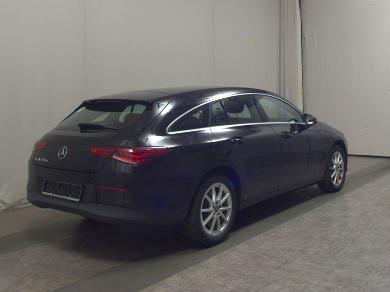 Mercedes-Benz CLA 250 Shooting Brake e T-Leder Navi LED MBUX — photo 5