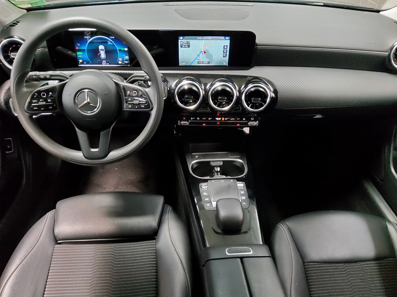 Mercedes-Benz CLA 250 Shooting Brake e T-Leder Navi LED MBUX — photo 6