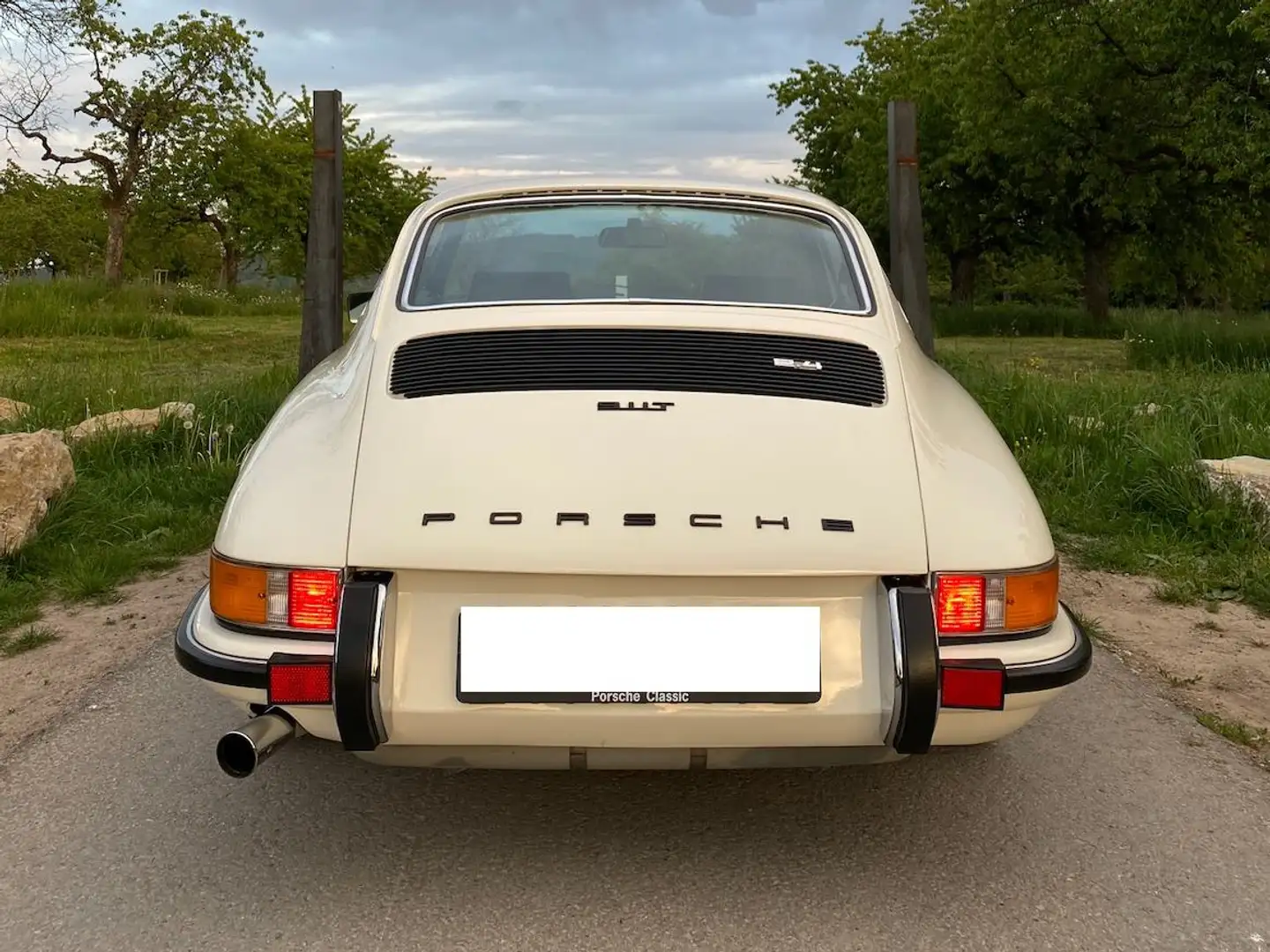 Porsche 911 2.4 T (Note 2+) Blanc - 2