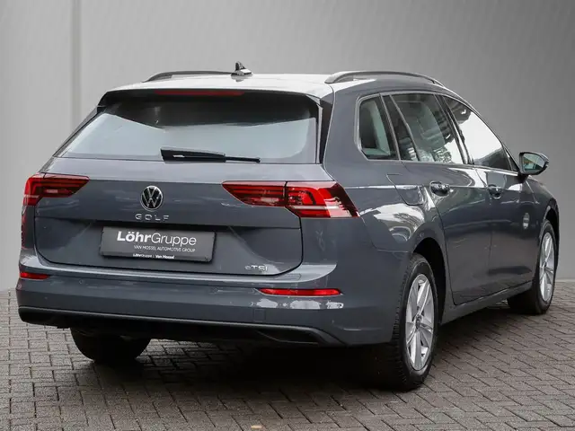 Volkswagen Golf view 6