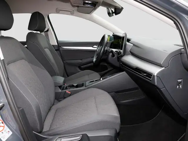 Volkswagen Golf view 9