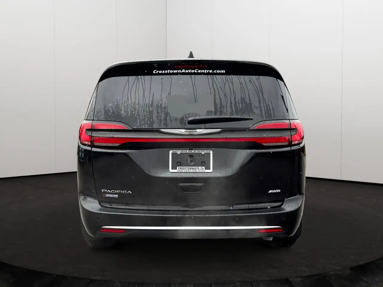Chrysler Pacifica снимка Chrysler Pacifica