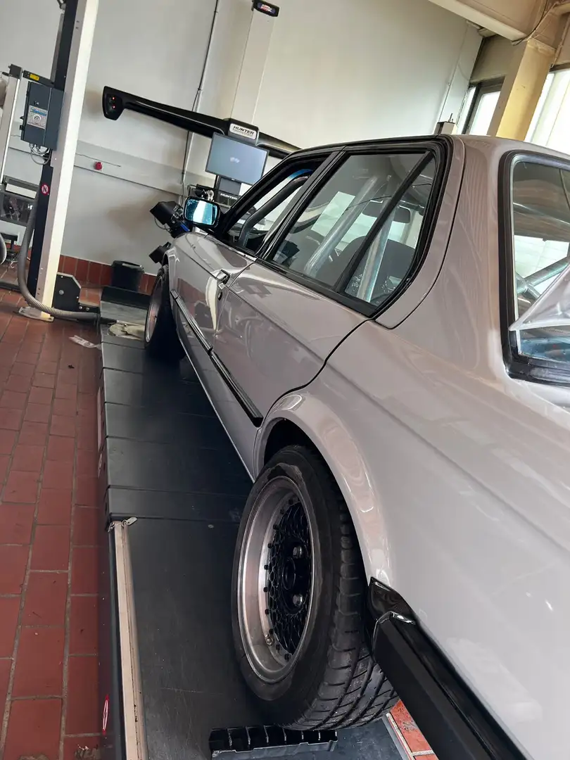 BMW 325 325i Gris - 2