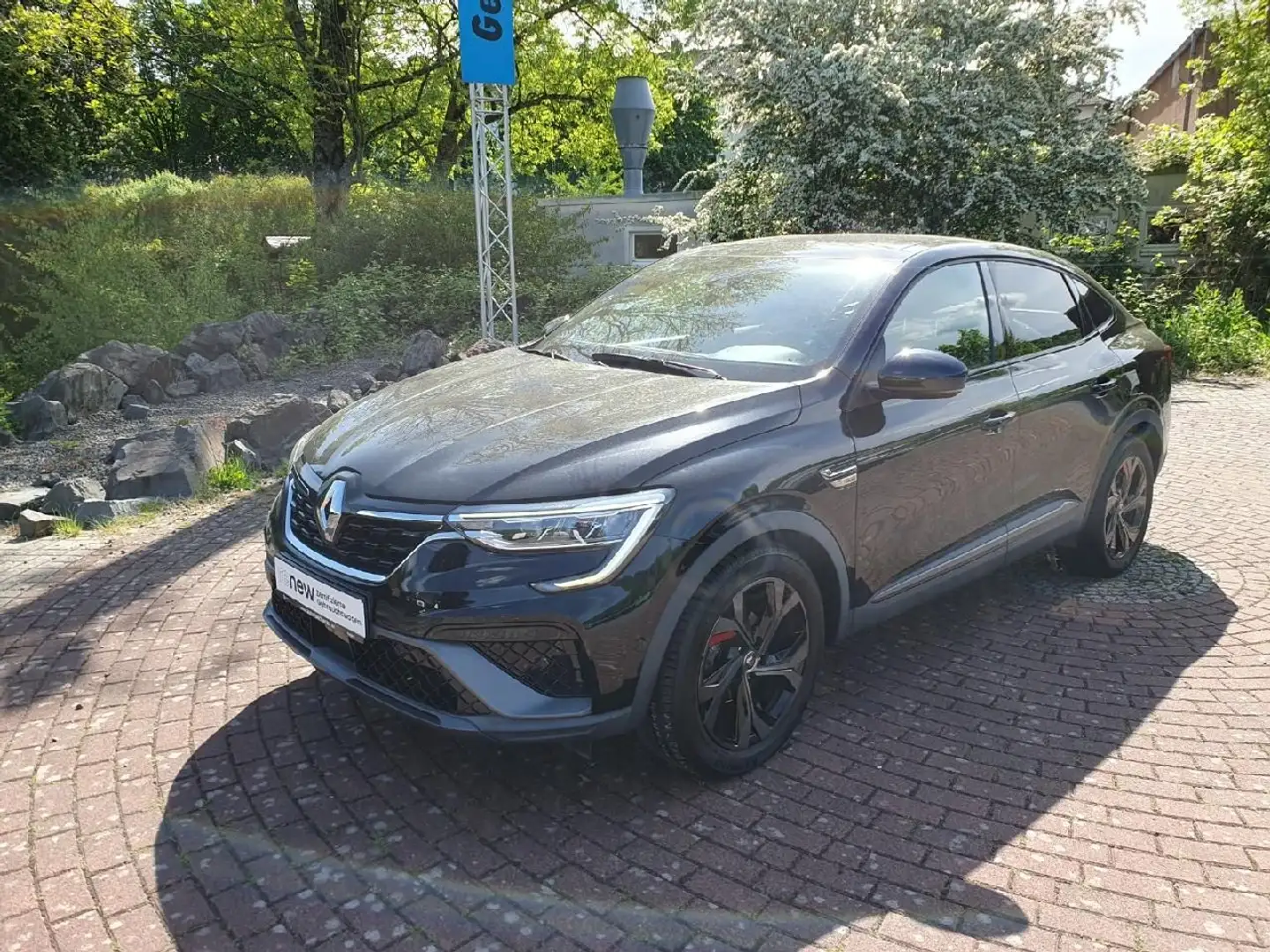 Renault Arkana R.S. Line TCe 160 Schwarz - 1