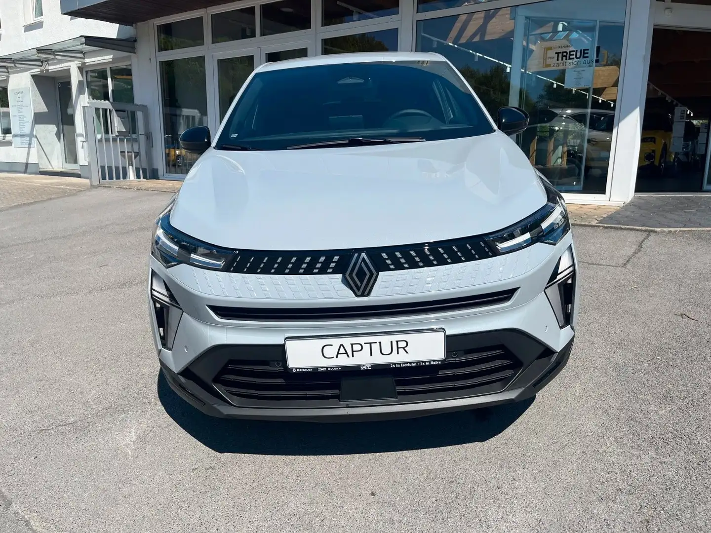 Renault Captur II Techno Mild Hybrid 140 Grijs - 2