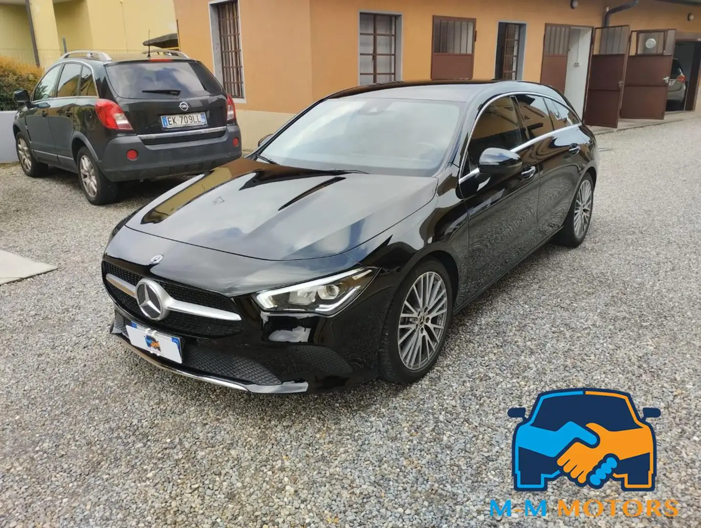 Mercedes-Benz CLA 200 d Automatic Shooting Brake SportTAGLIANDI MERCEDES Noir - 1