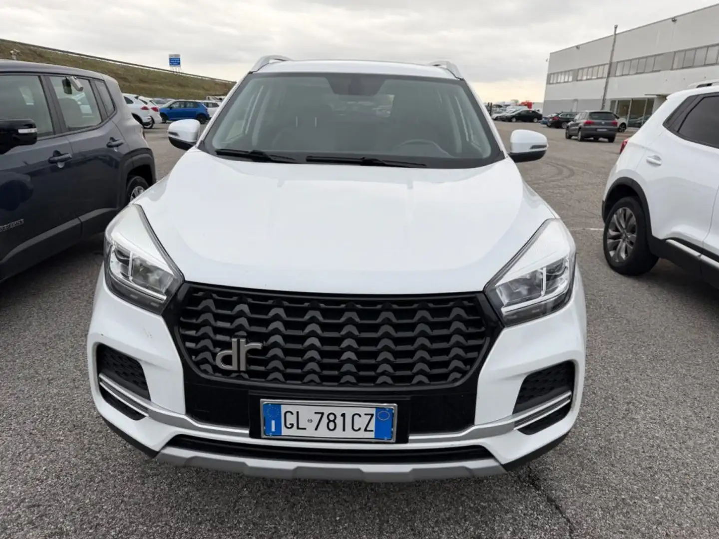 DR Automobiles DR4.0 1.5 Weiß - 2