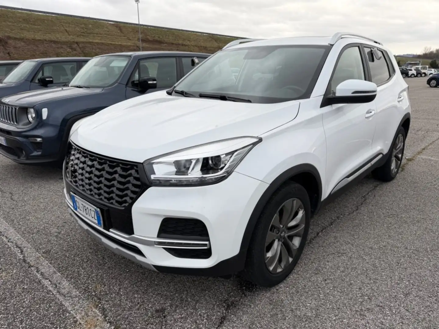 DR Automobiles DR4.0 1.5 Weiß - 1