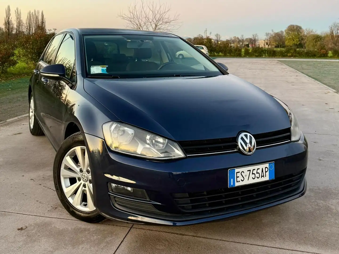 Volkswagen Golf Golf VII 2013 5p 1.6 tdi Highline Blu/Azzurro - 1