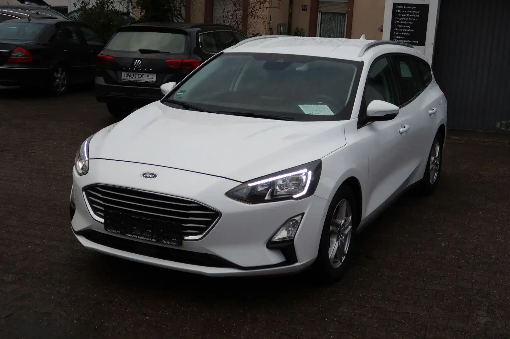Ford Focus Turnier Cool & Connect *NAVI *PARKPILOT Blanco - 2