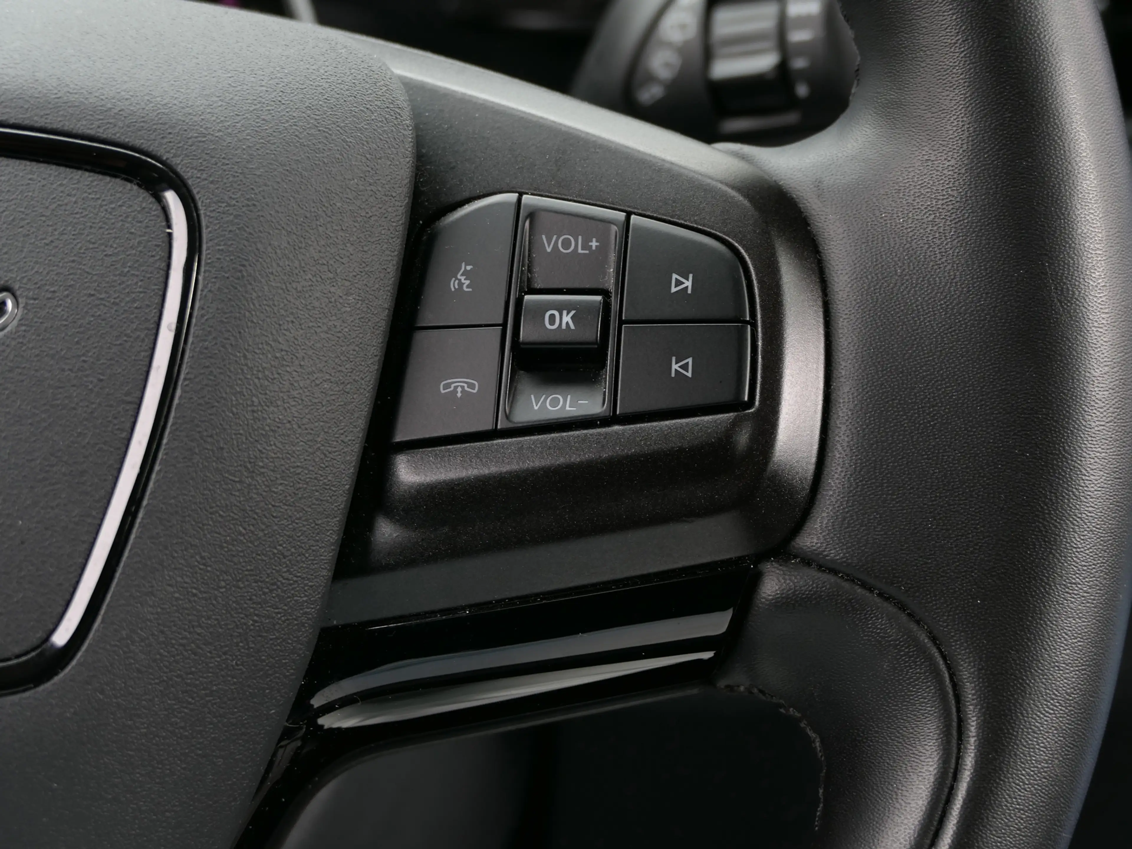 Ford Mustang Mach-E RWD 75 kWh B&O | Leer | Elektr. Klep | Keyless | S — photo 11