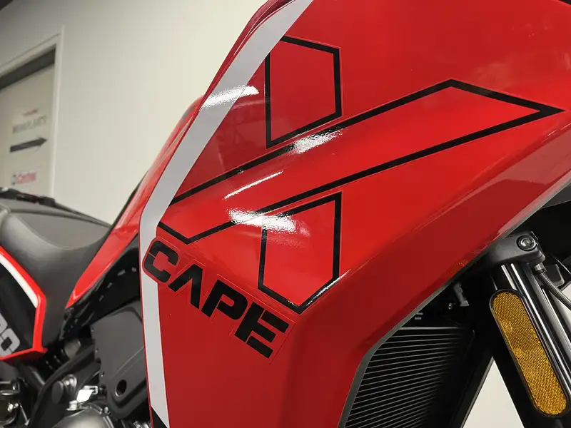 Moto Morini X-Cape - foto 2