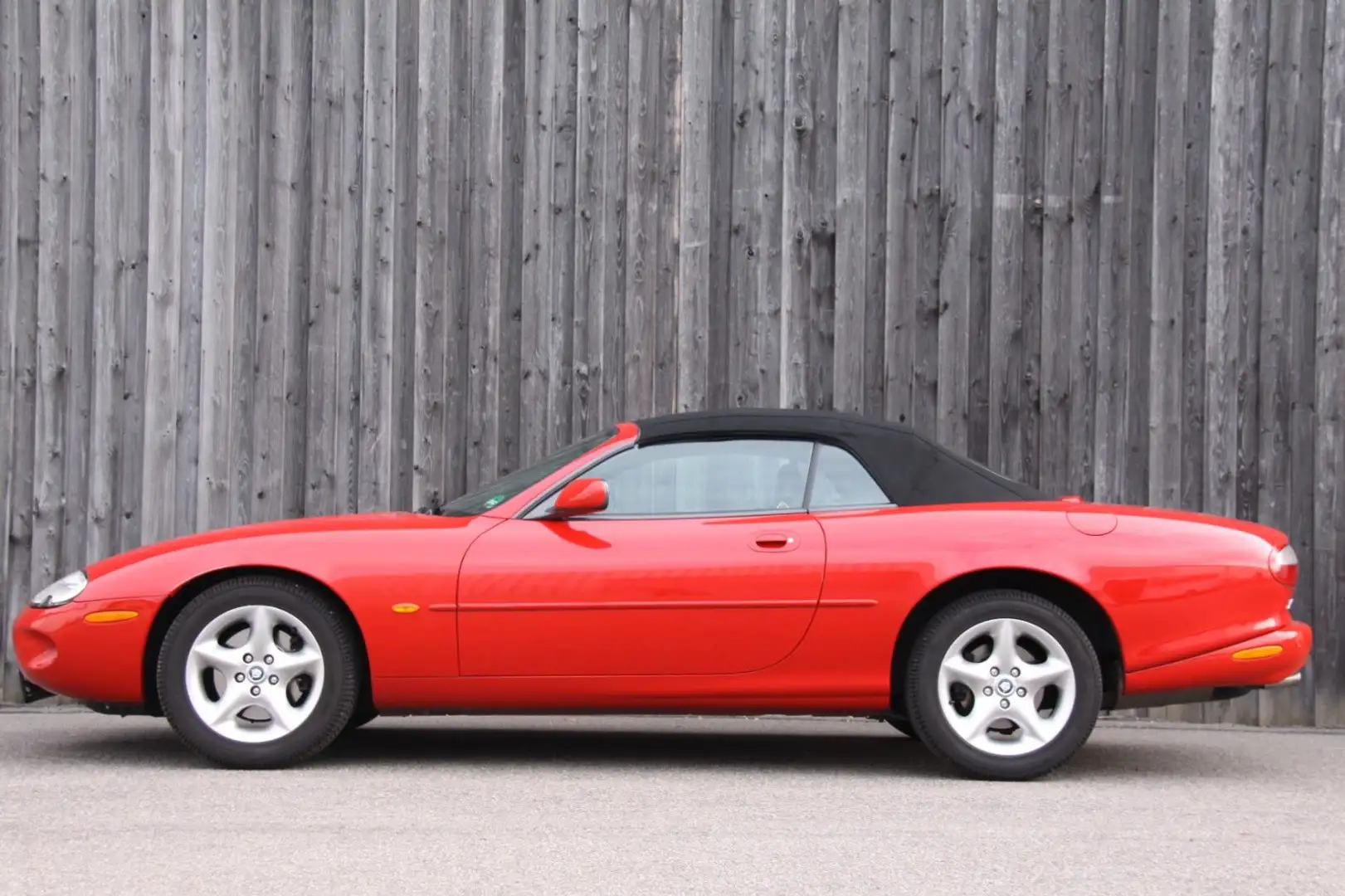 Jaguar XK8 Cabrio 3 Jahre Garantie Rot - 2