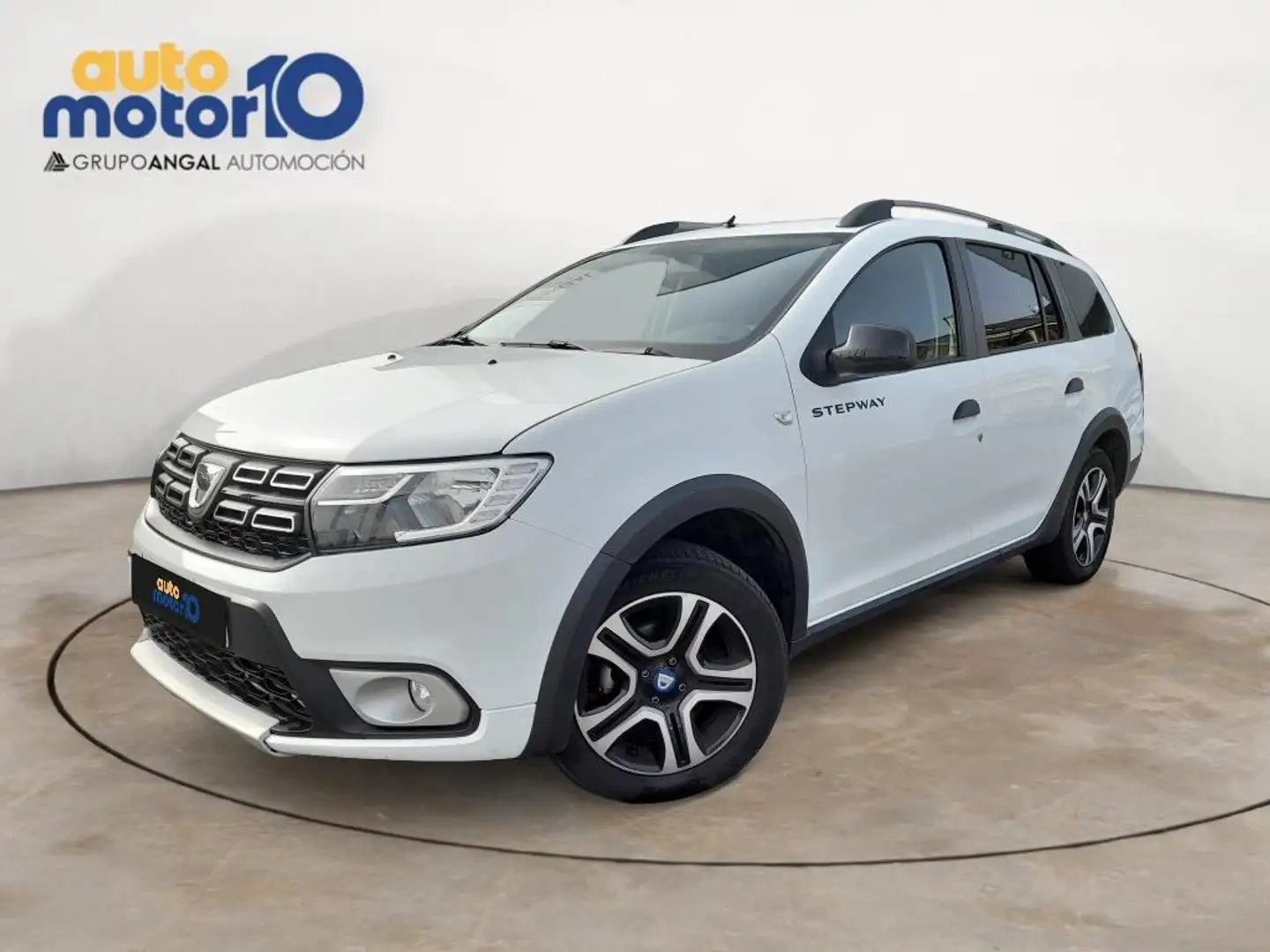 Dacia Logan MCV 1.0 TCE Stepway Comfort 74kW - 1