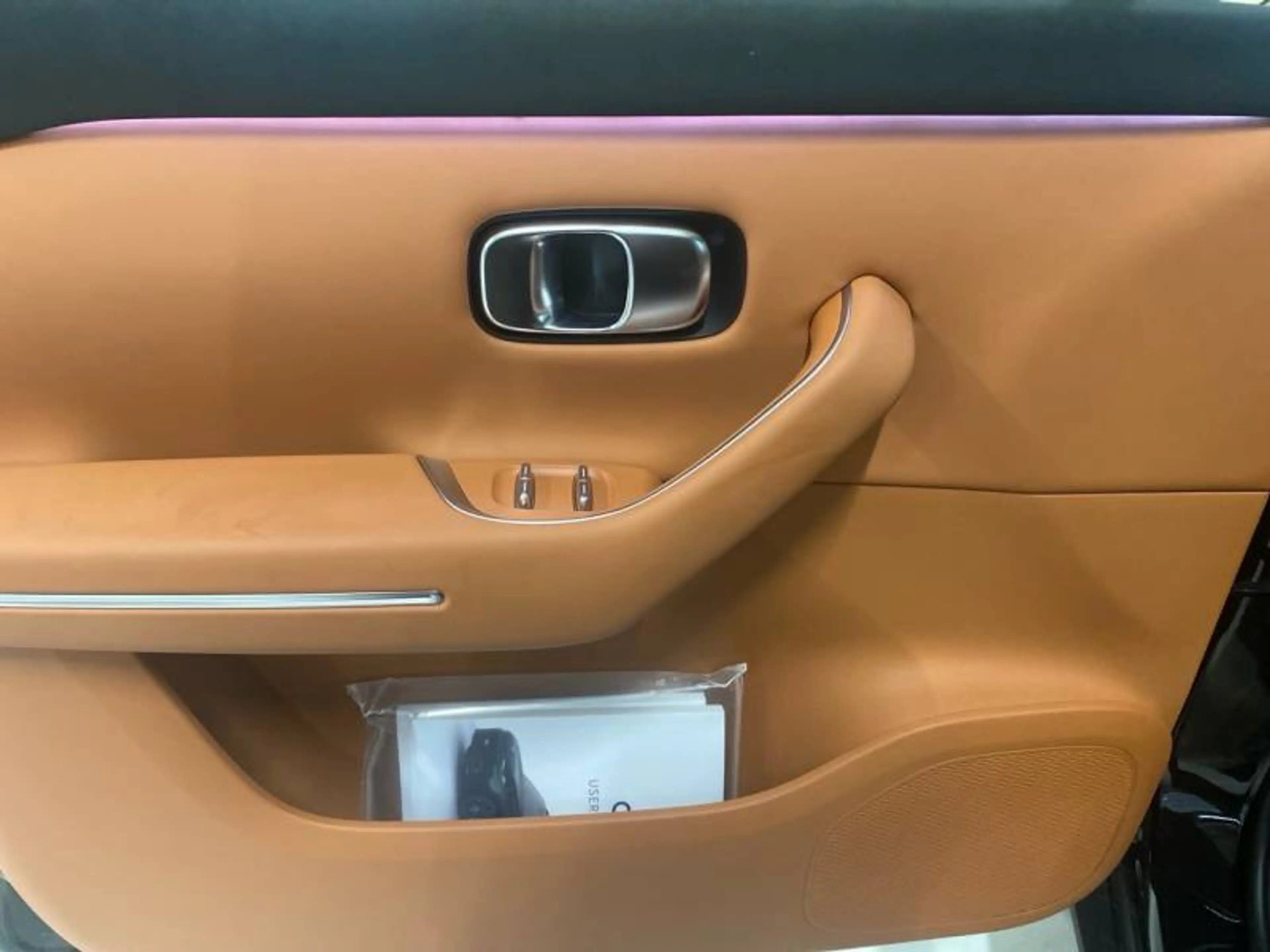 Leapmotor C10 1 REEV Design — photo 12