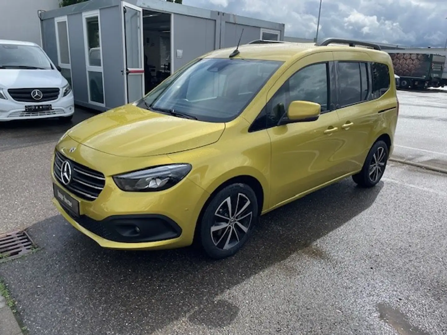 Mercedes-Benz T-Class T 180 PROGRESSIVE/MBUX/AUTOMATIK/KAMERA/KLIMA/LED/ Geel - 2