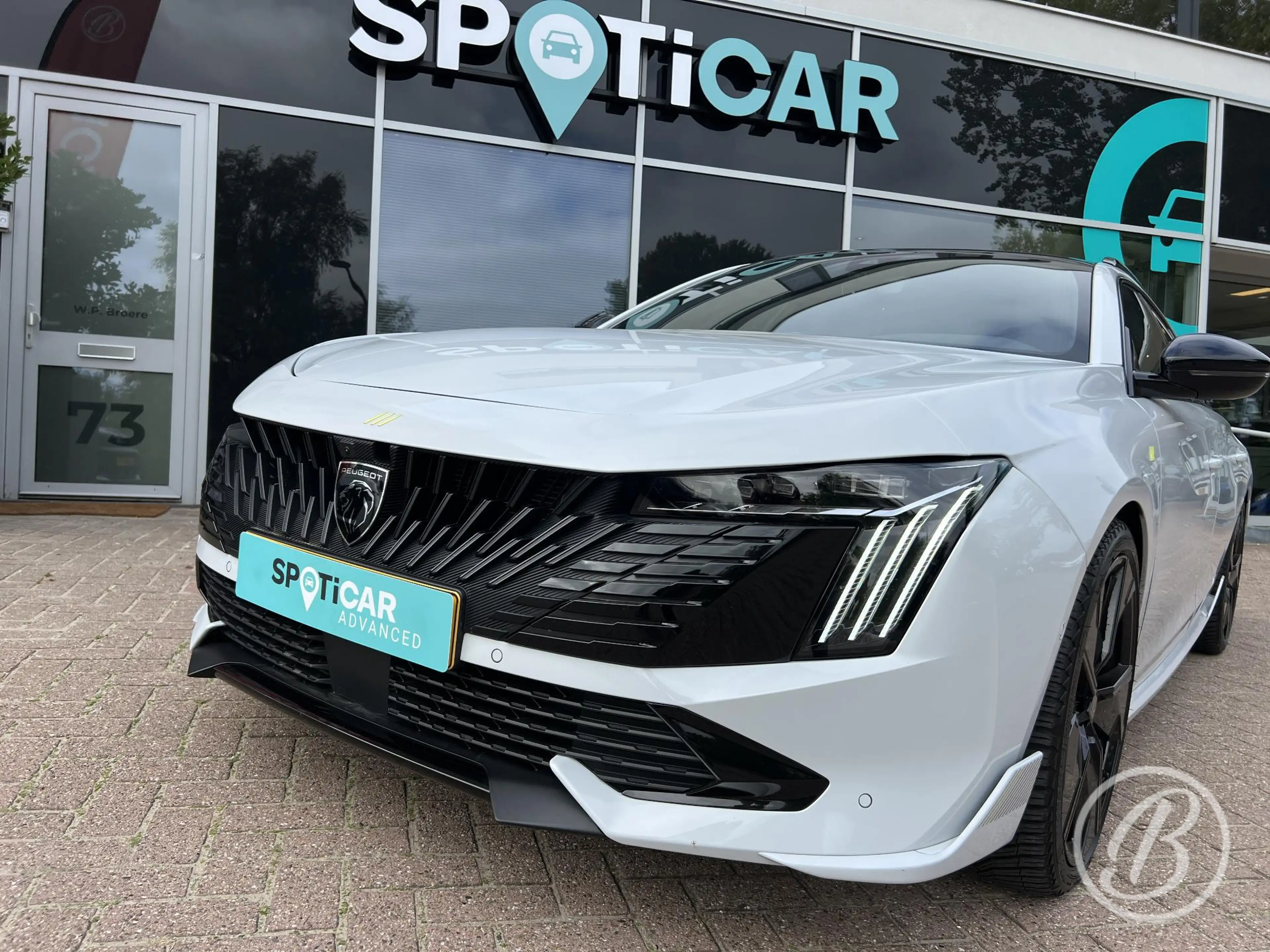 Peugeot 508 SW 1.6 Turbo Plug-in HYbrid 360 4X4 PSE — photo 49