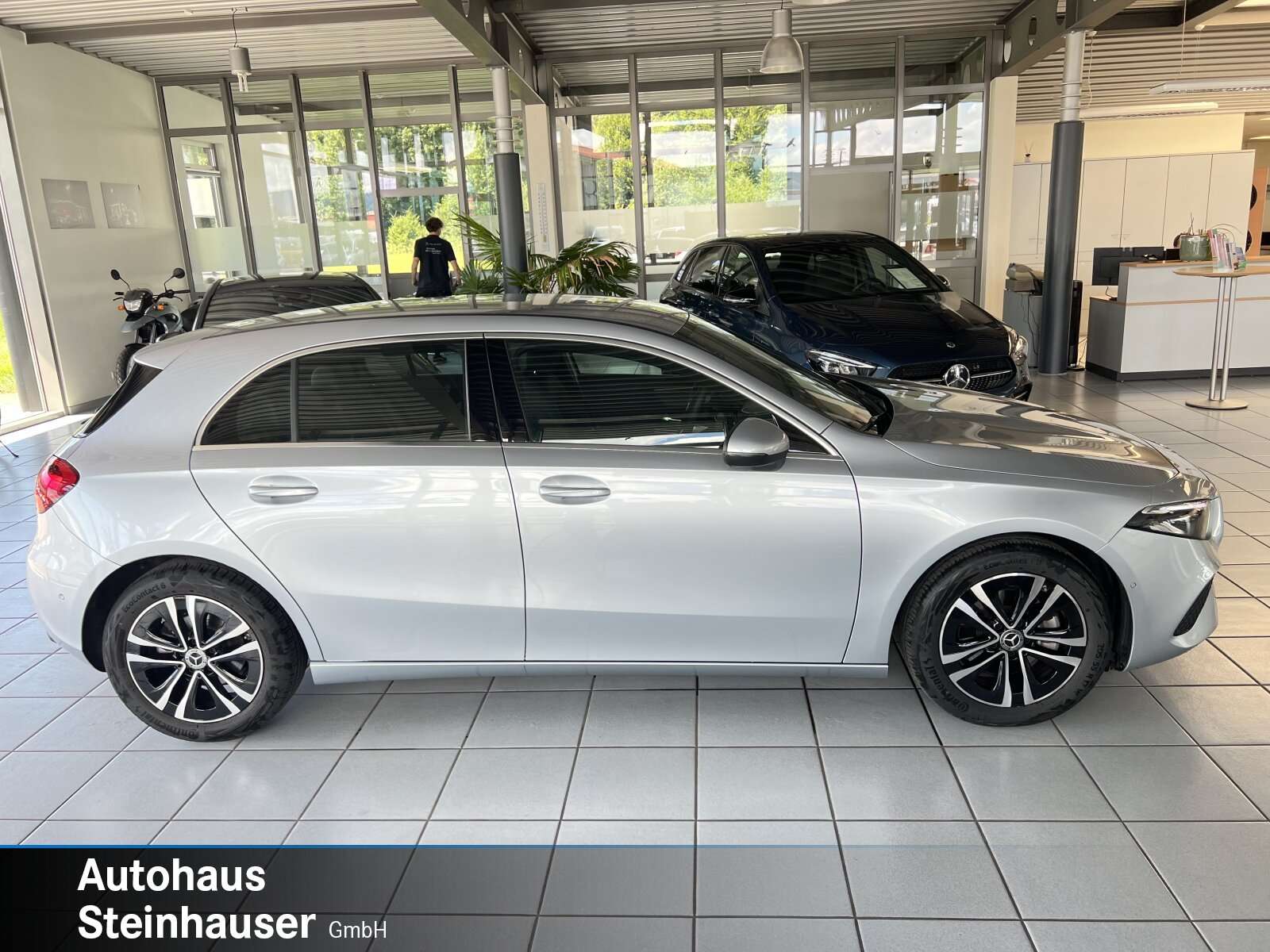 Mercedes-Benz A 180