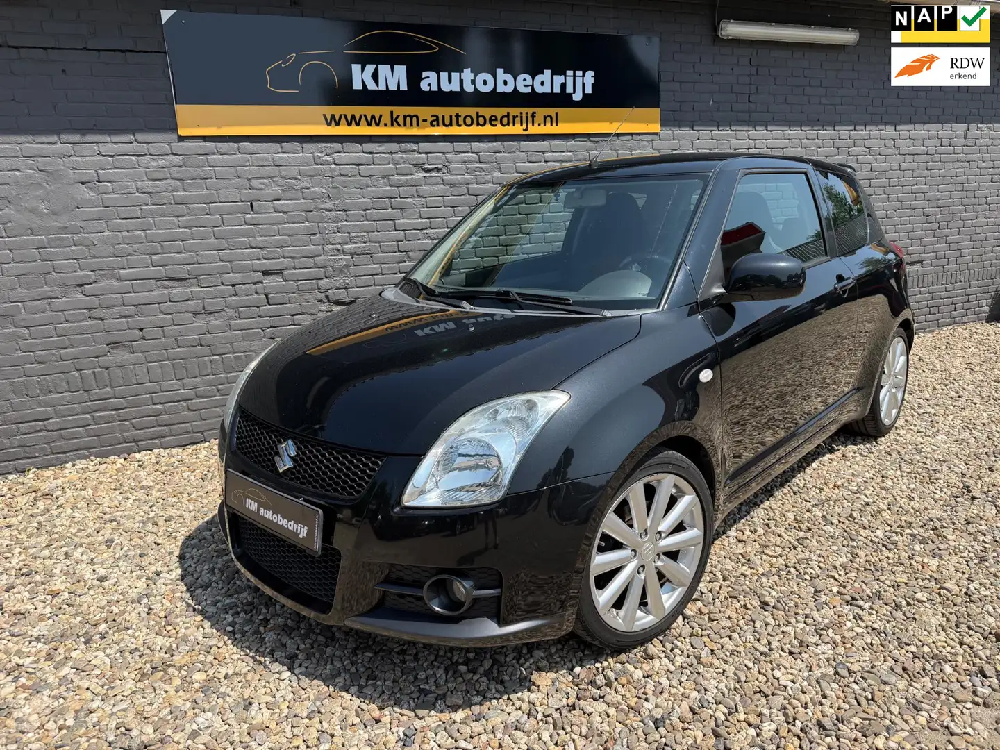 Suzuki Swift 1.6 Sport*Clima*Navi*Stoelverwarming*KeylessGo* Zwart - 1