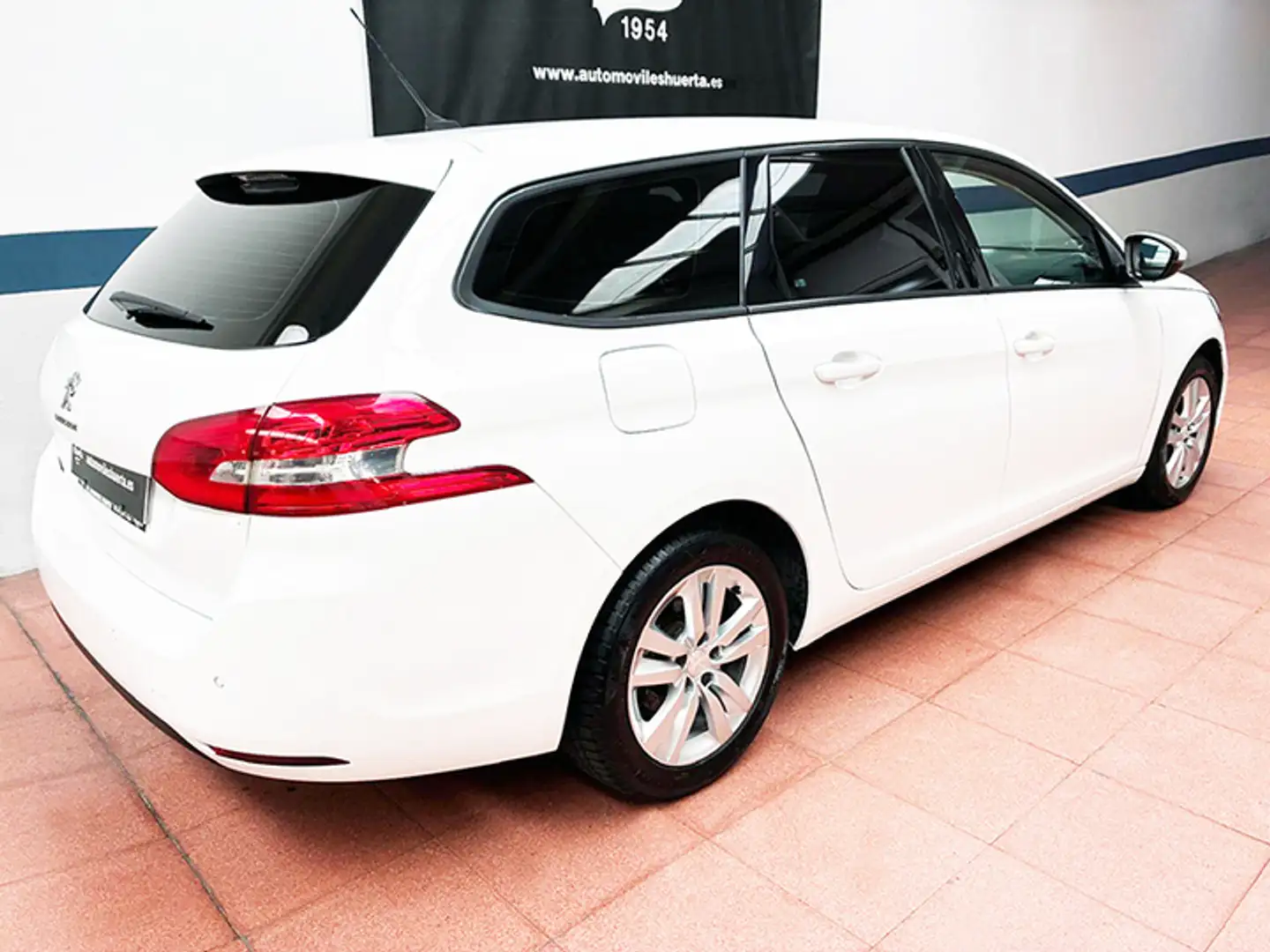 Peugeot 308 SW 1.5 BlueHDi S&S Active Pack 130 Blanc - 2
