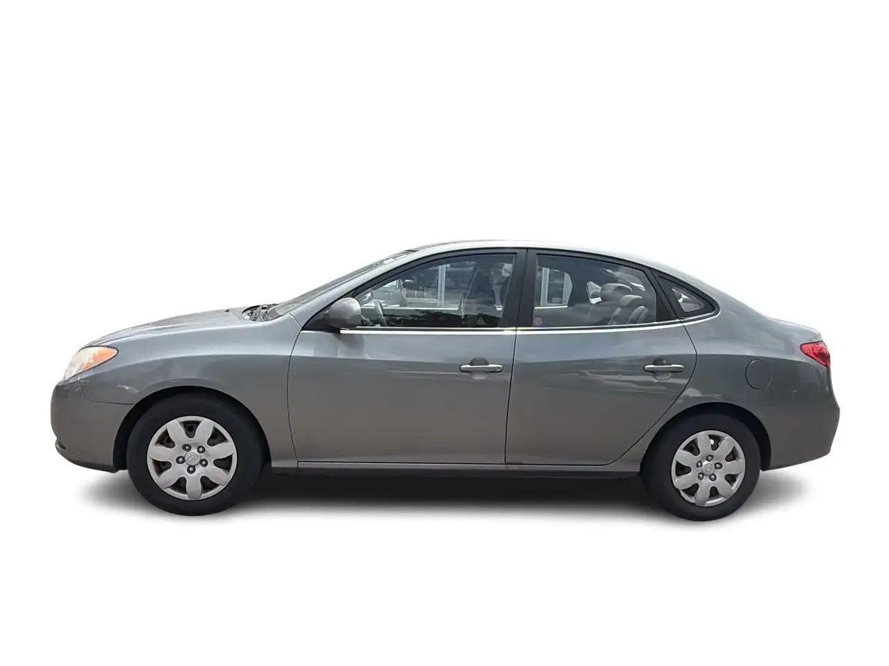 Hyundai ELANTRA photo Hyundai ELANTRA