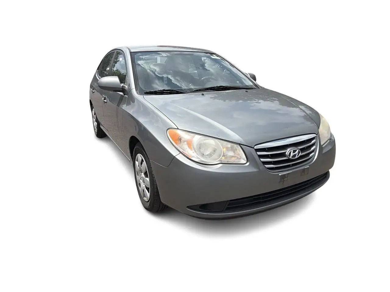 Hyundai ELANTRA photo Hyundai ELANTRA