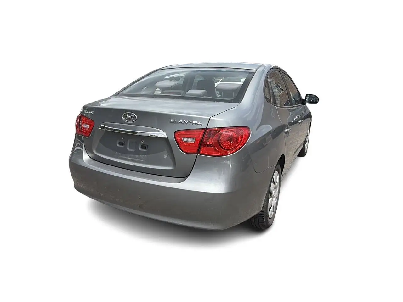 Hyundai ELANTRA photo Hyundai ELANTRA