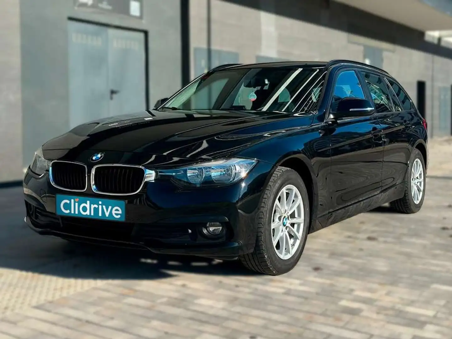 BMW 318 318i Touring Noir - 2