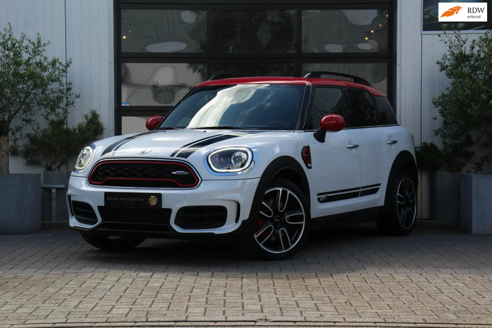MINI John Cooper Works Countryman 2.0 ALL4 - TWO TONE - HEADUP - PANO - SCHAALSTOELE Blanco - 1
