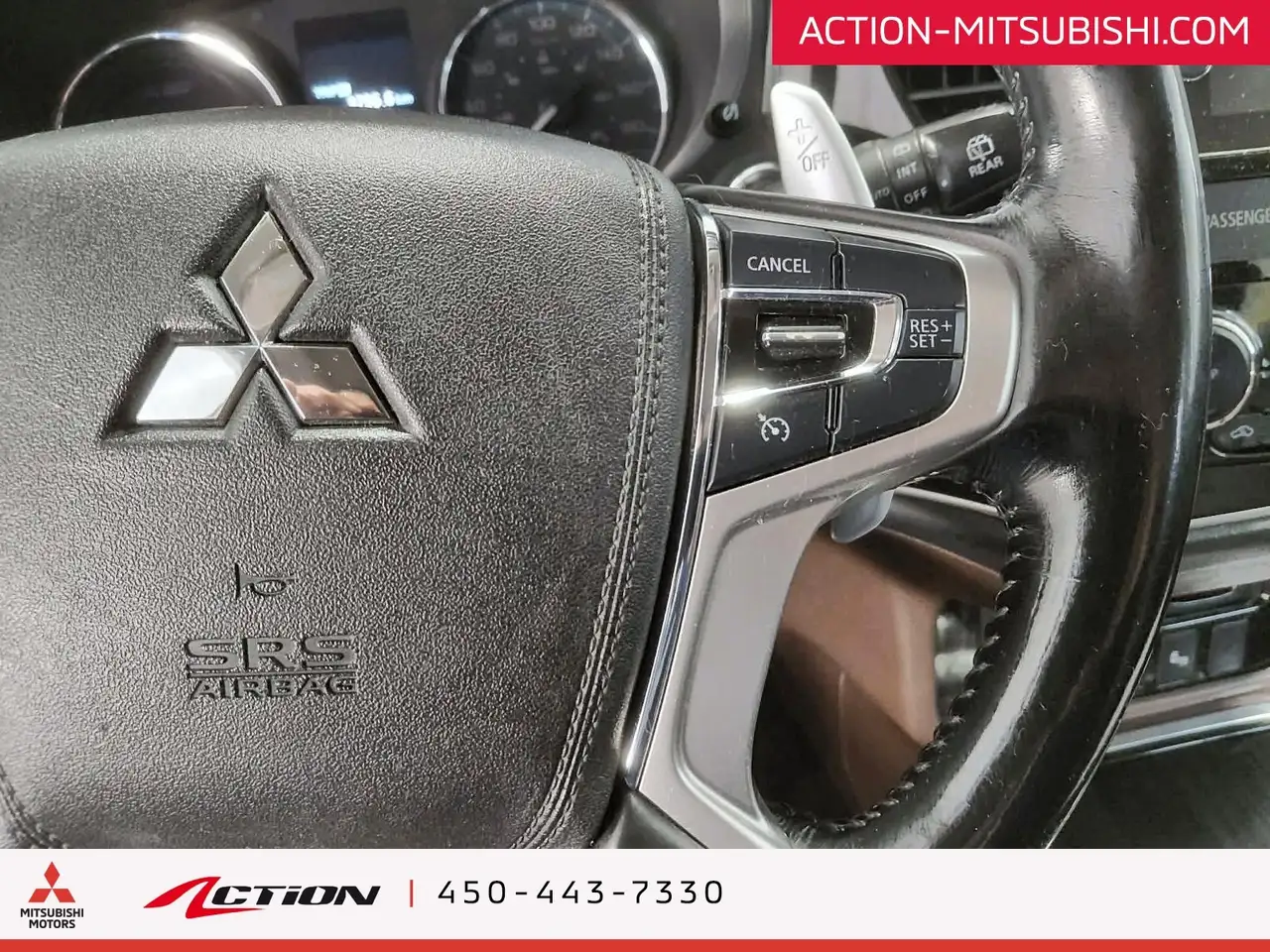 Mitsubishi Outlander снимка Mitsubishi Outlander