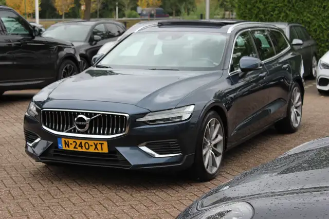 Volvo V60 view 7