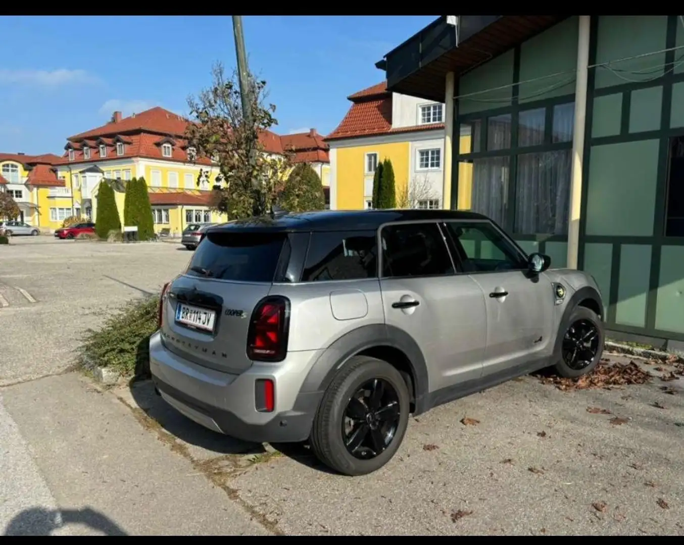 MINI Countryman SE All4 Grau - 1