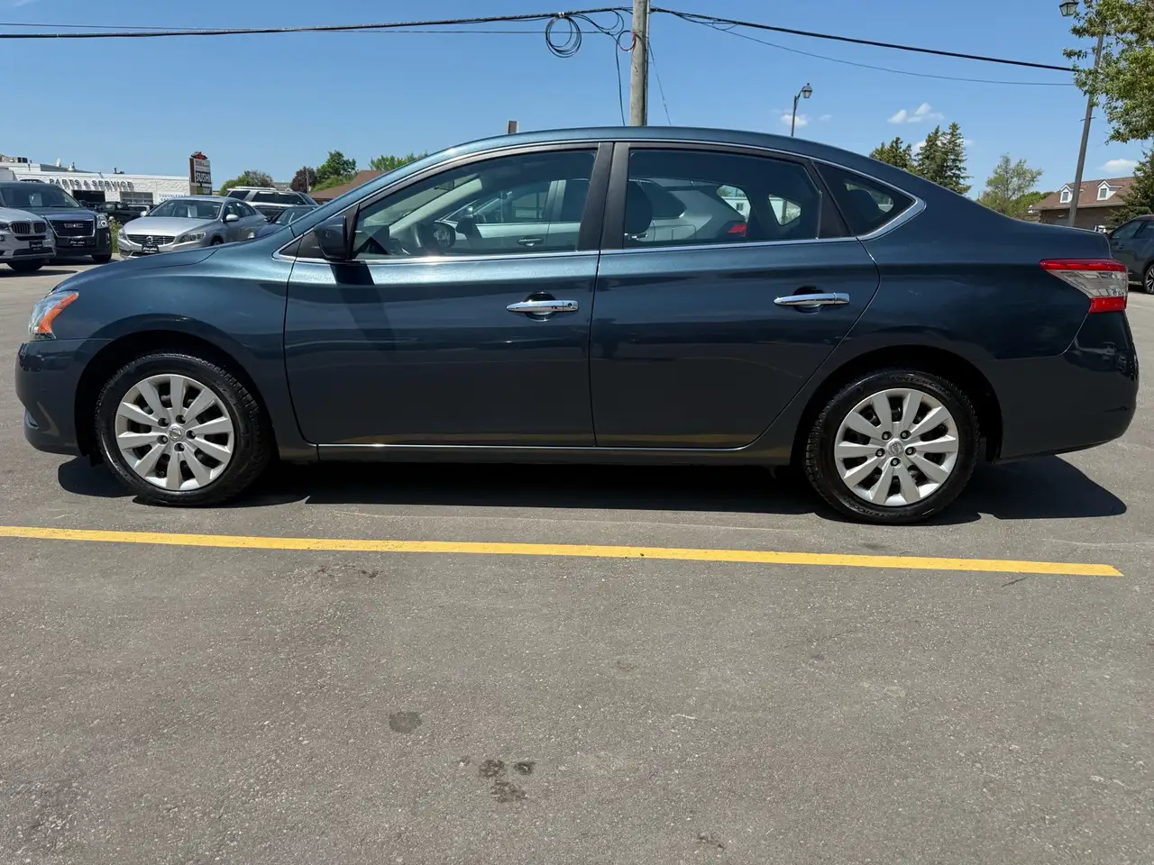 Nissan Sentra снимка Nissan Sentra