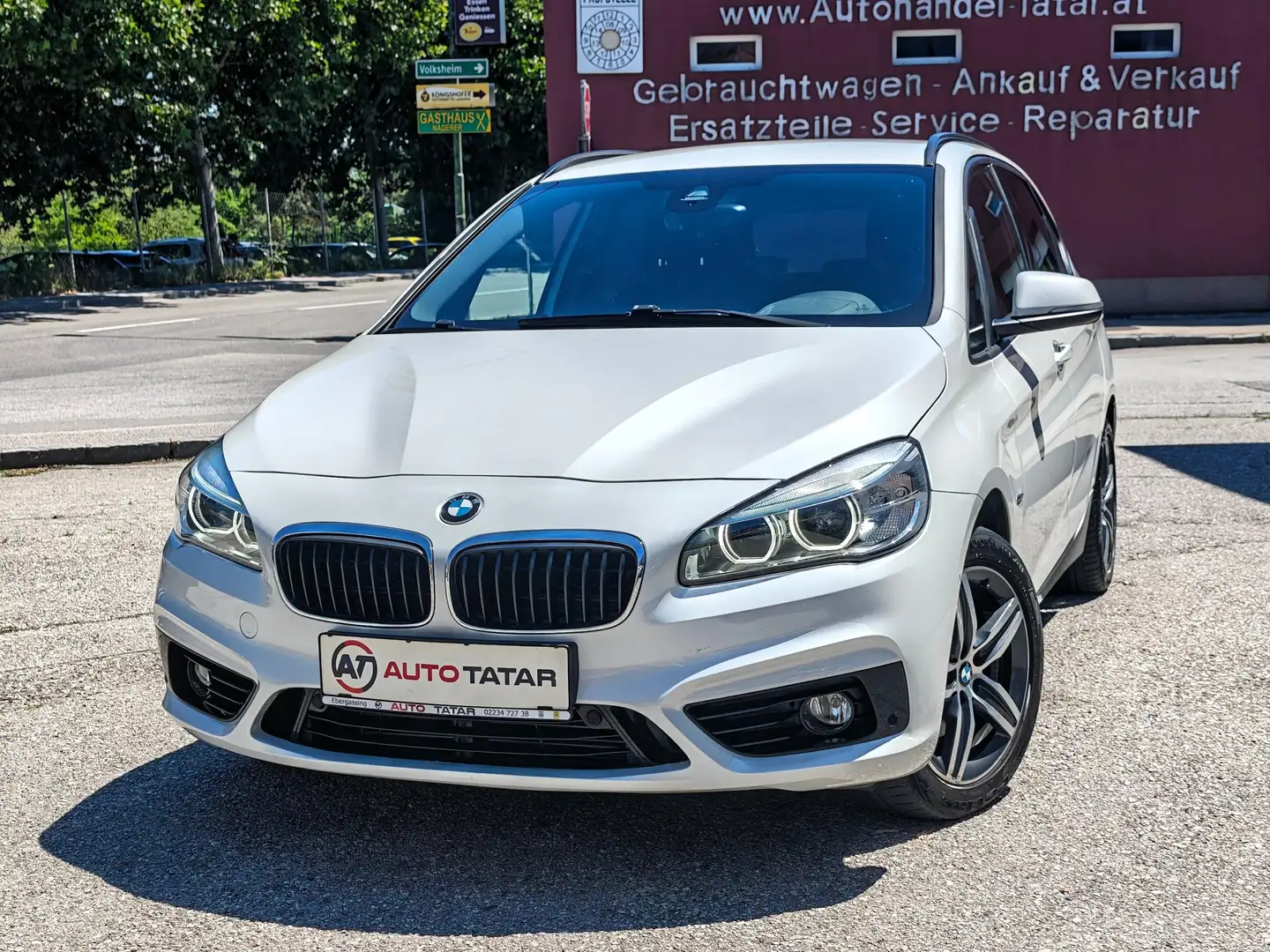 BMW 218 218 d Sport Line Aut.| Service neu| ab mtl. 155 Weiß - 1