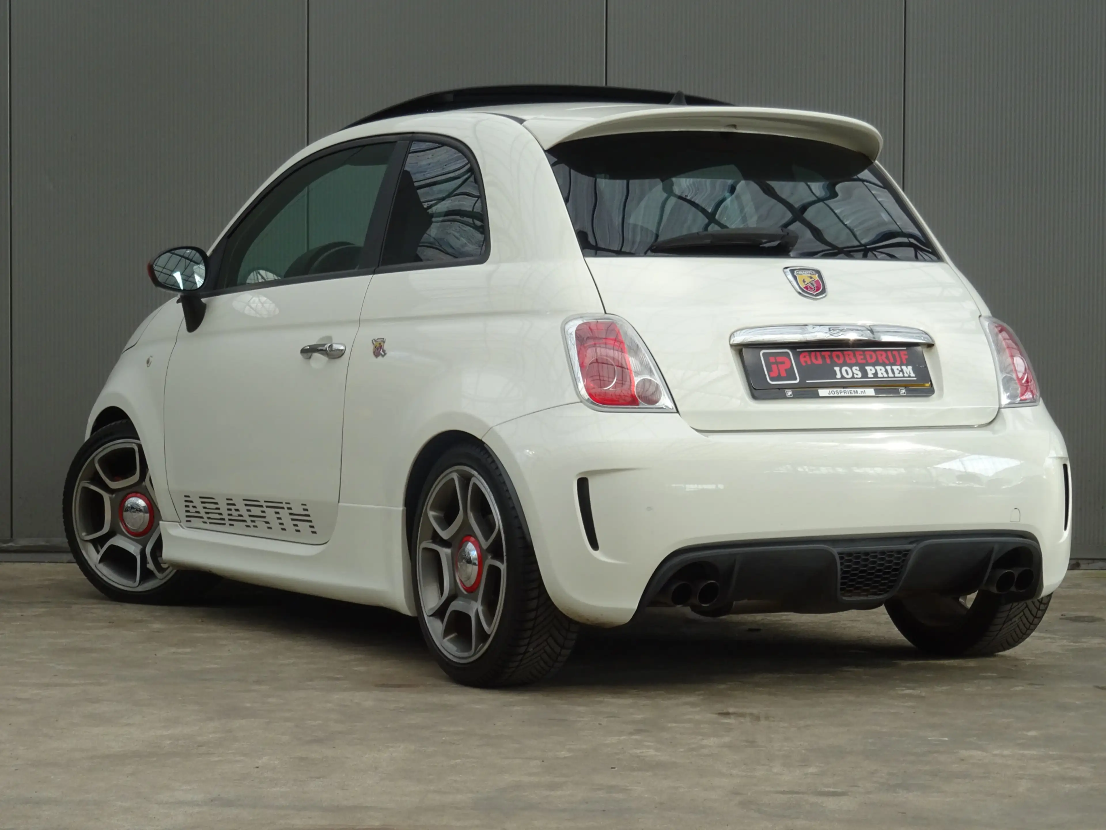 Fiat 500 Abarth 1.4-16V * 135 PK * SCHAALSTOELEN !! — photo 2