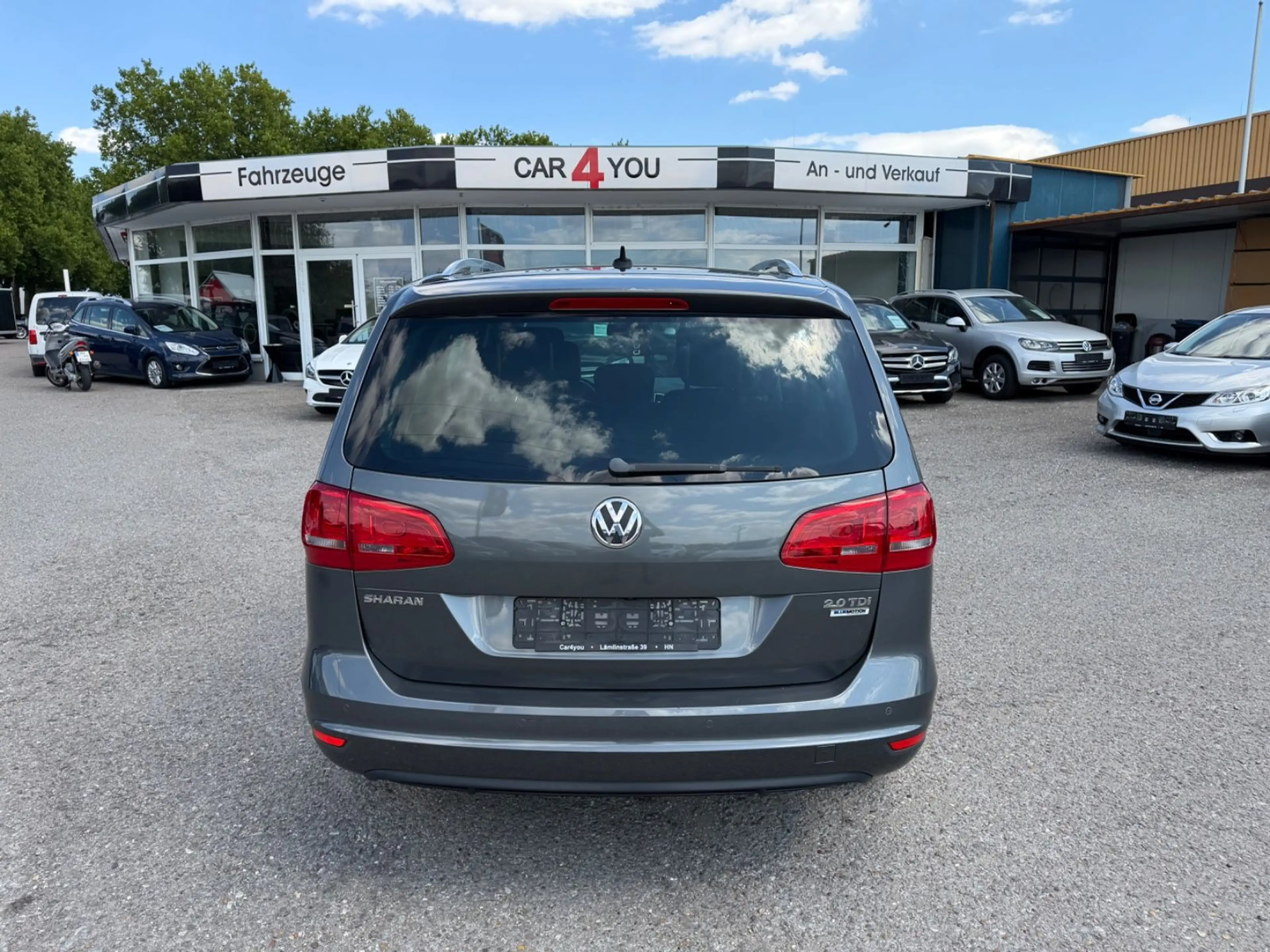 Volkswagen Sharan Highline 2.0 TDI DGS Leder Navi Kame 7-Si — photo 11
