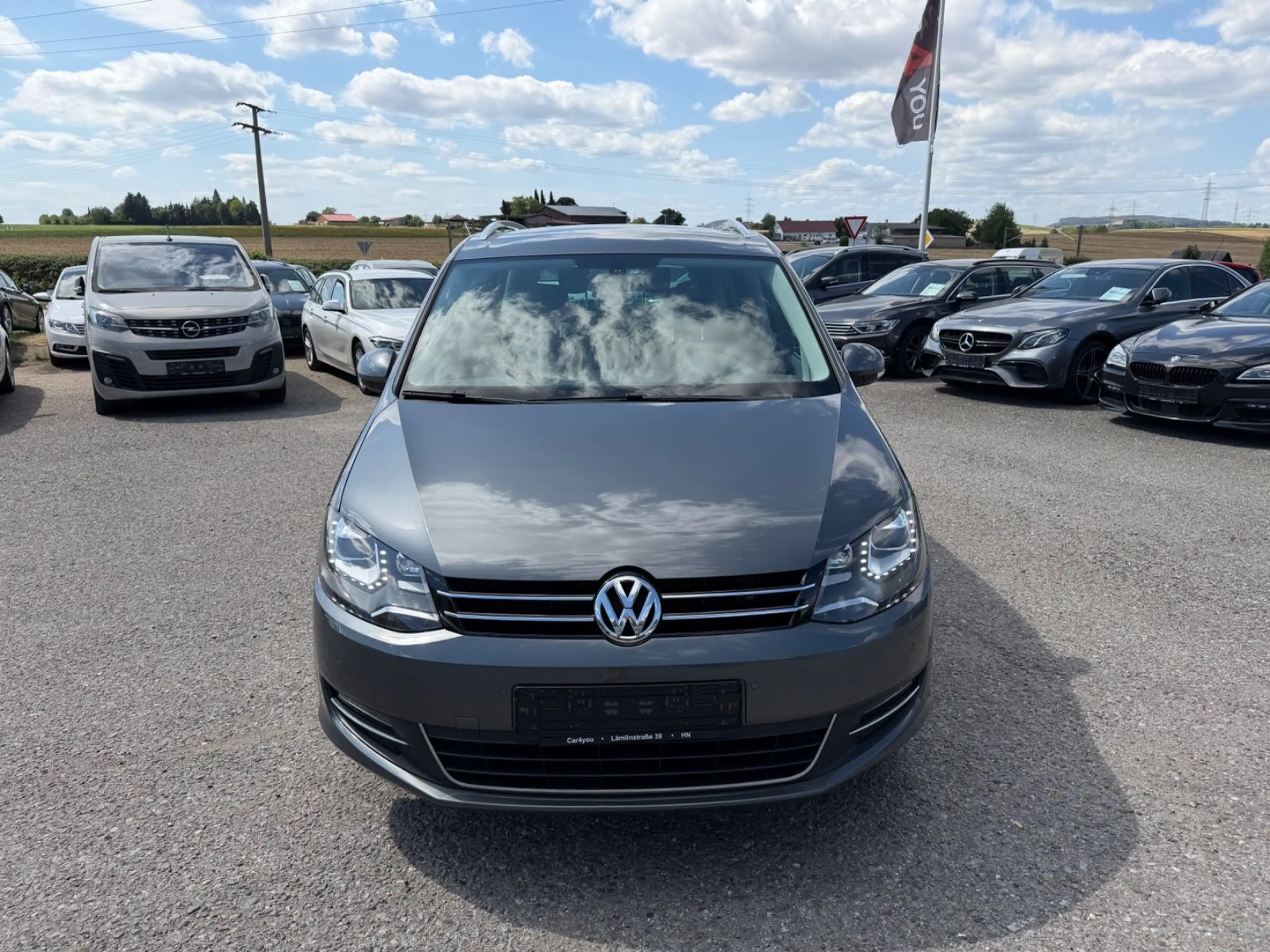 Volkswagen Sharan Highline 2.0 TDI DGS Leder Navi Kame 7-Si — photo 2