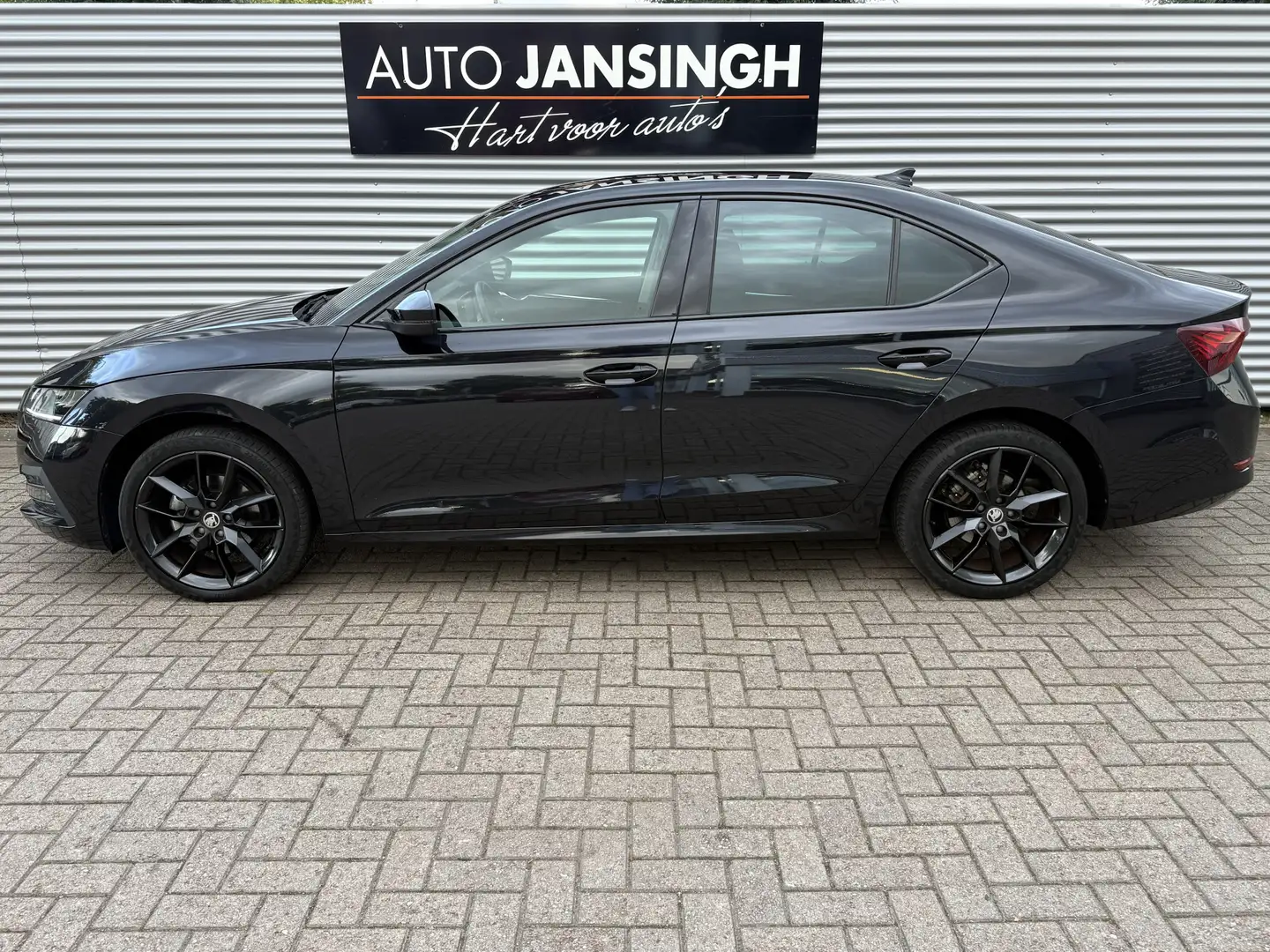 Skoda Octavia 1.0 e-TSI Business Edition Plus Automaat met 34.29 Noir - 2